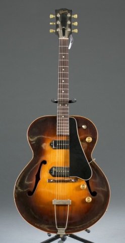 A Gibson ES-300 hollow body electric guitar 2-tone (1 of 2)