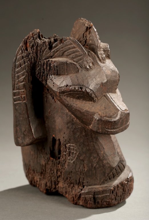 Owo rams head shrine, first half 20th c. (1 of 5)