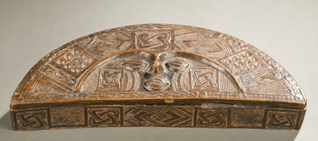 Kuba carved lidded box, 20th c. (1 of 4)