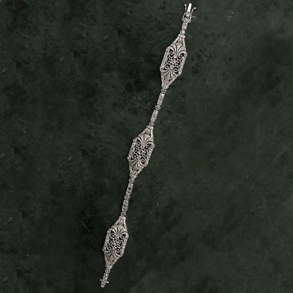 DIAMOND, 14K WHITE GOLD BRACELET