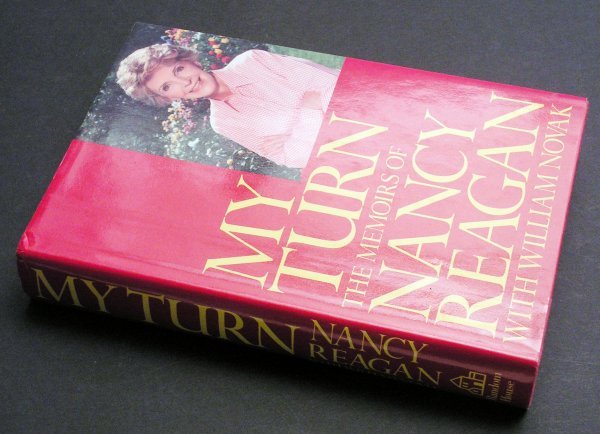 Nancy Reagan, Memoirs, SIGNED.