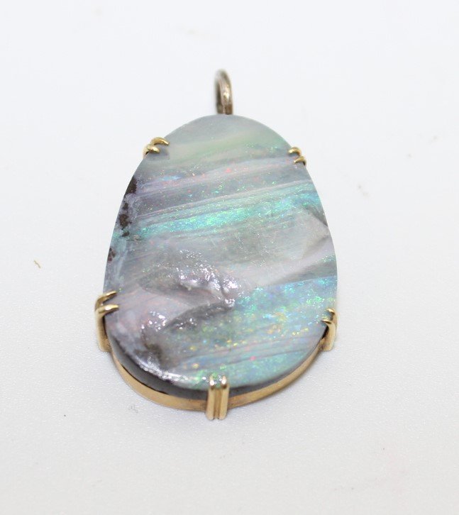 14K GOLD OPAL PENDANT (1 of 1)