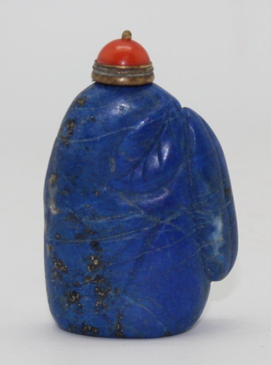 LAPIS SNUFF BOTTLE WITH CORAL CAP (1 of 3)