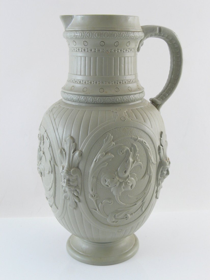 große Villeroy & Boch Mettlach Ausschankkanne, Mode: große Villeroy & Boch Mettlach Ausschankkanne, Modell Nr. 1791, am Stand Ritzmarke Mettlach VB 1791 20 90, im sehr guten Zustand, Höhe ca. 30 cm