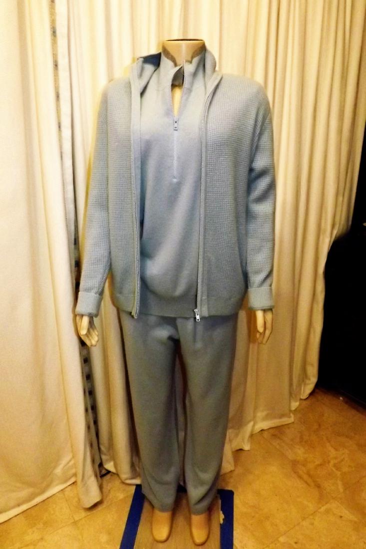 Neiman Marcus Medium Size Cashmere Tracksuit with (1 of 2)