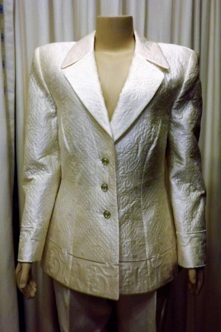 Escada Size 42 Three button Jacket: Escada Size 42 Three button Jacket