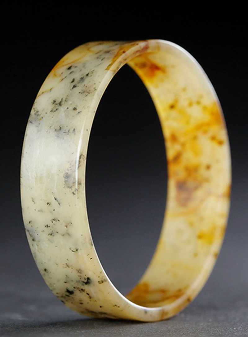 MOTTLED PLAIN JADE ARM FITTING (BRACELET) (1 of 5)