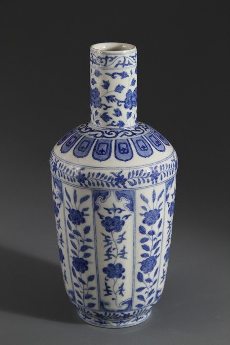 QING YONGZHENG MARK BLUE & WHITE PORCELIAN VASE WITH (1 of 3)