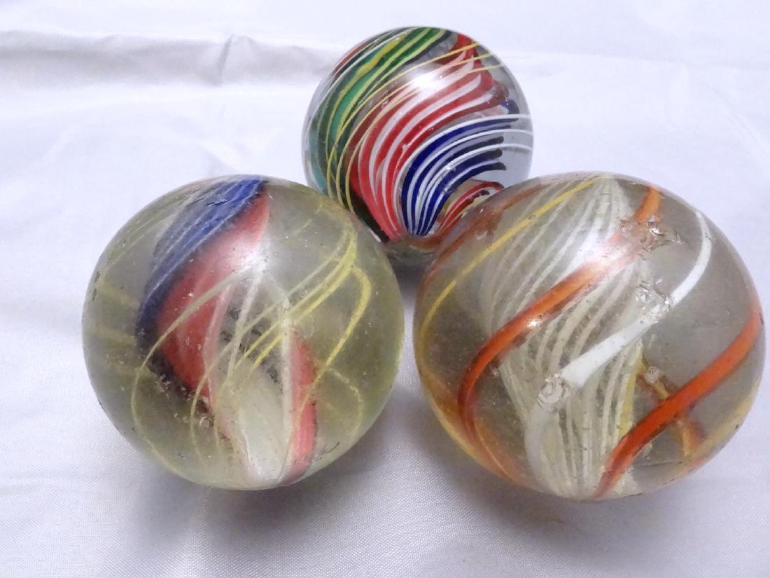 .SWIRL, Assorted Core. 3 Large Swirls. (1 of 1)