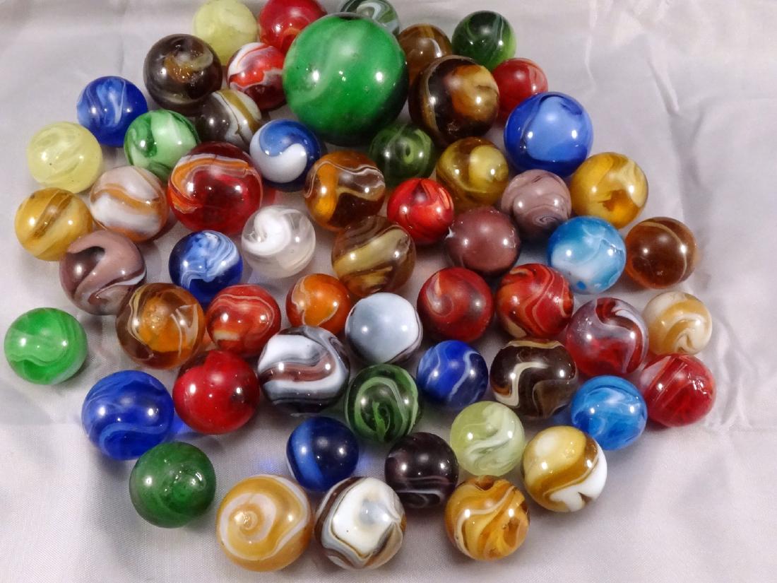 .AKRO AGATE COMPANY, Slag. 57 Marbles. (1 of 1)