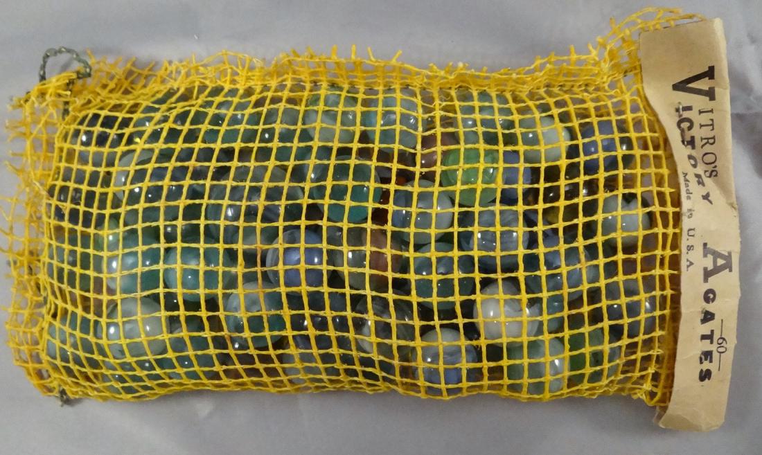 . VITRO AGATE COMPANY, Original package. (1 of 1)