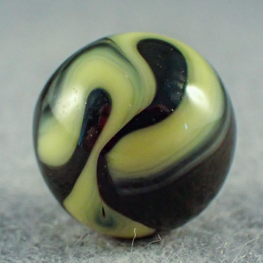 Marbles. CHRISTENSEN AGATE COMPANY, Swirl. 5/8". Mint (1 of 6)