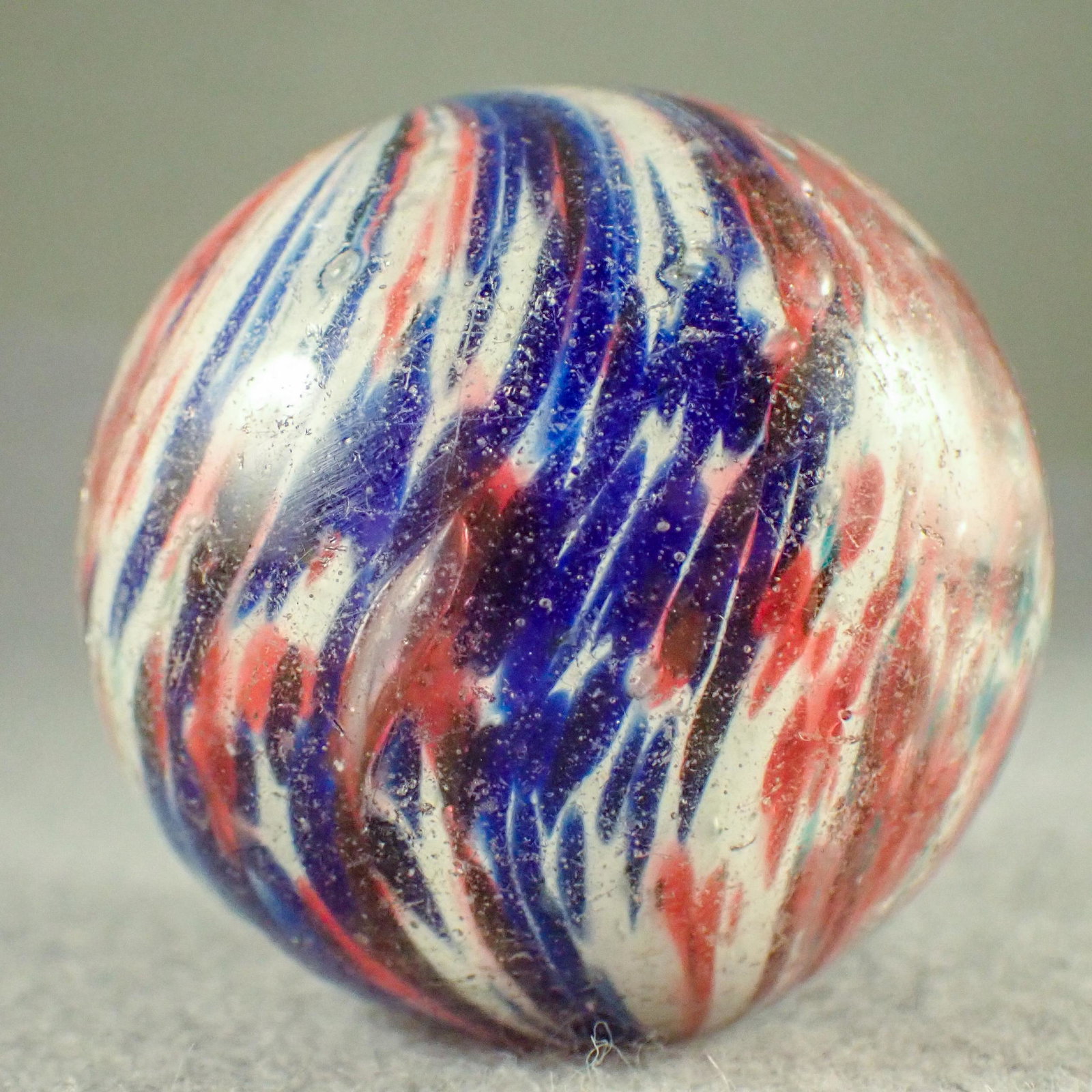 Marbles. END OF DAY, Paneled Onionskin. 1-15/16". Near (1 of 6)