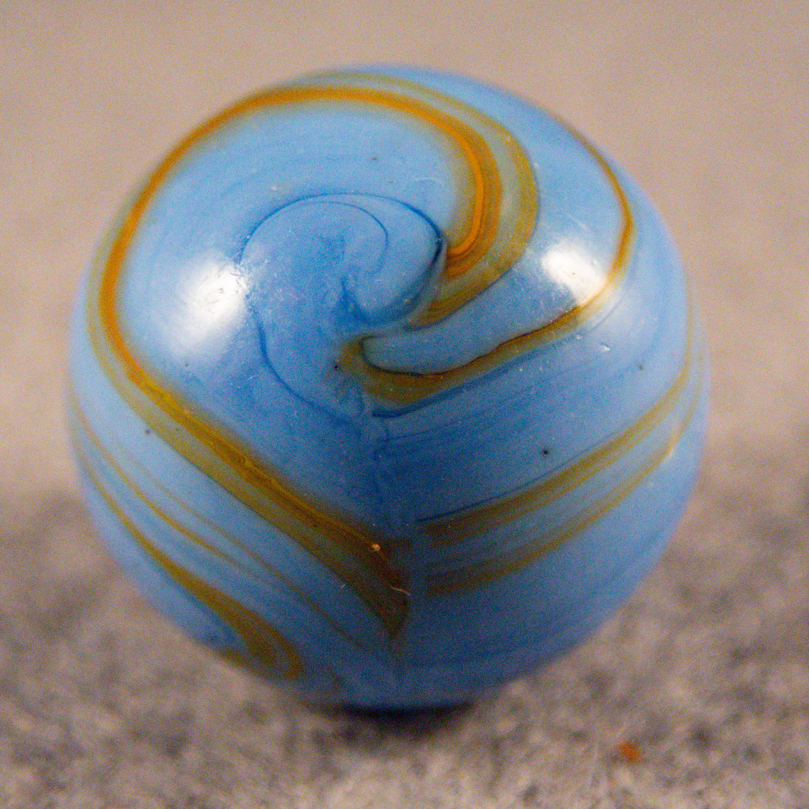 Marbles. CHRISTENSEN AGATE COMPANY, Striped Opaque. 21/32". Mint (9.8). (1 of 6)