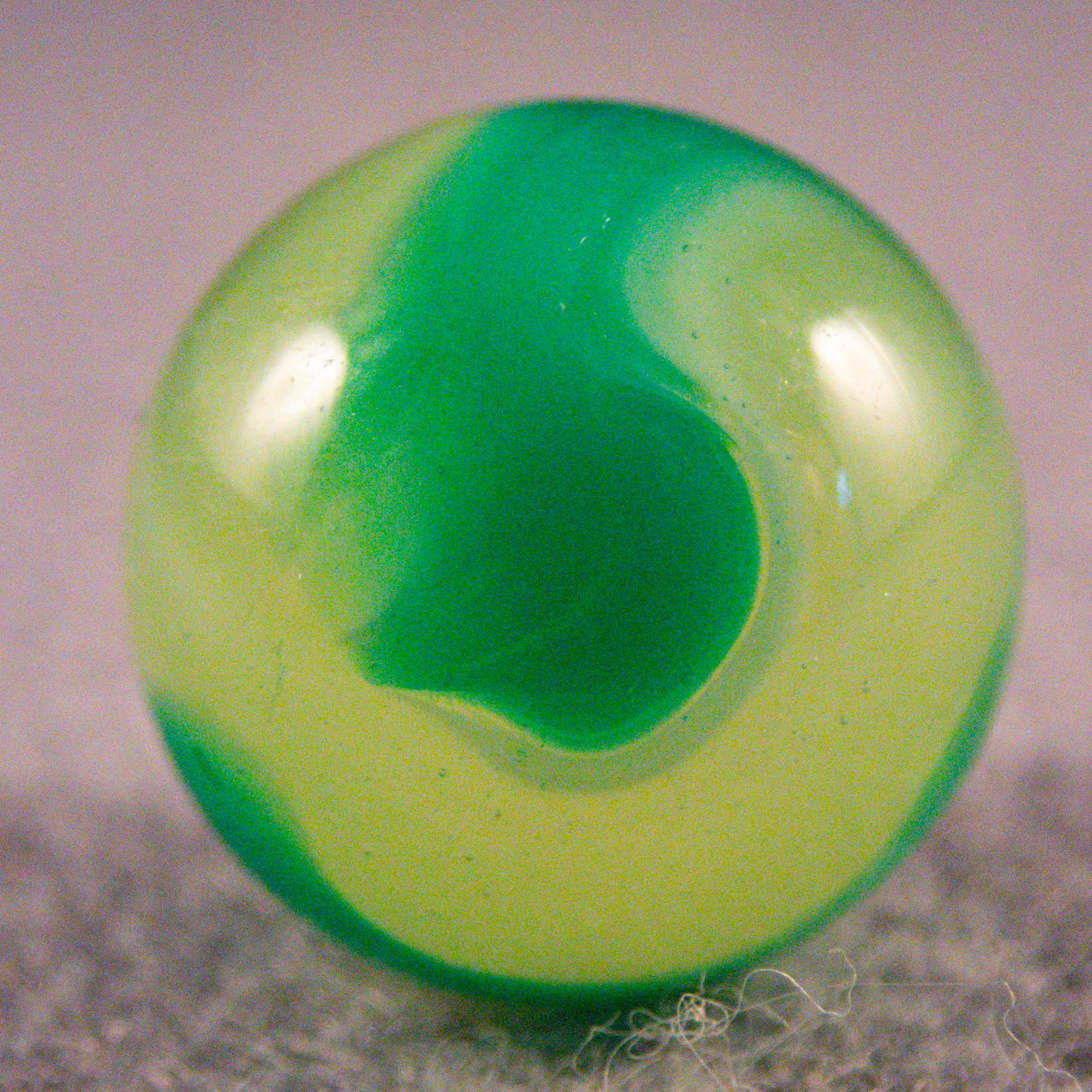 Marbles. AKRO AGATE COMPANY, Ade. 5/8". Mint (9.9). (1 of 7)