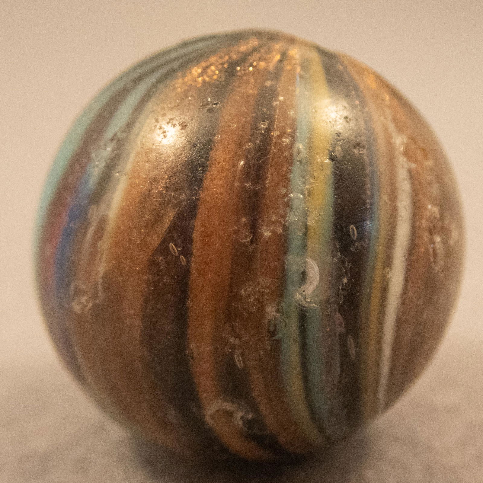 Marbles: LUTZ, Indian. 1". Collectible (1 of 7)