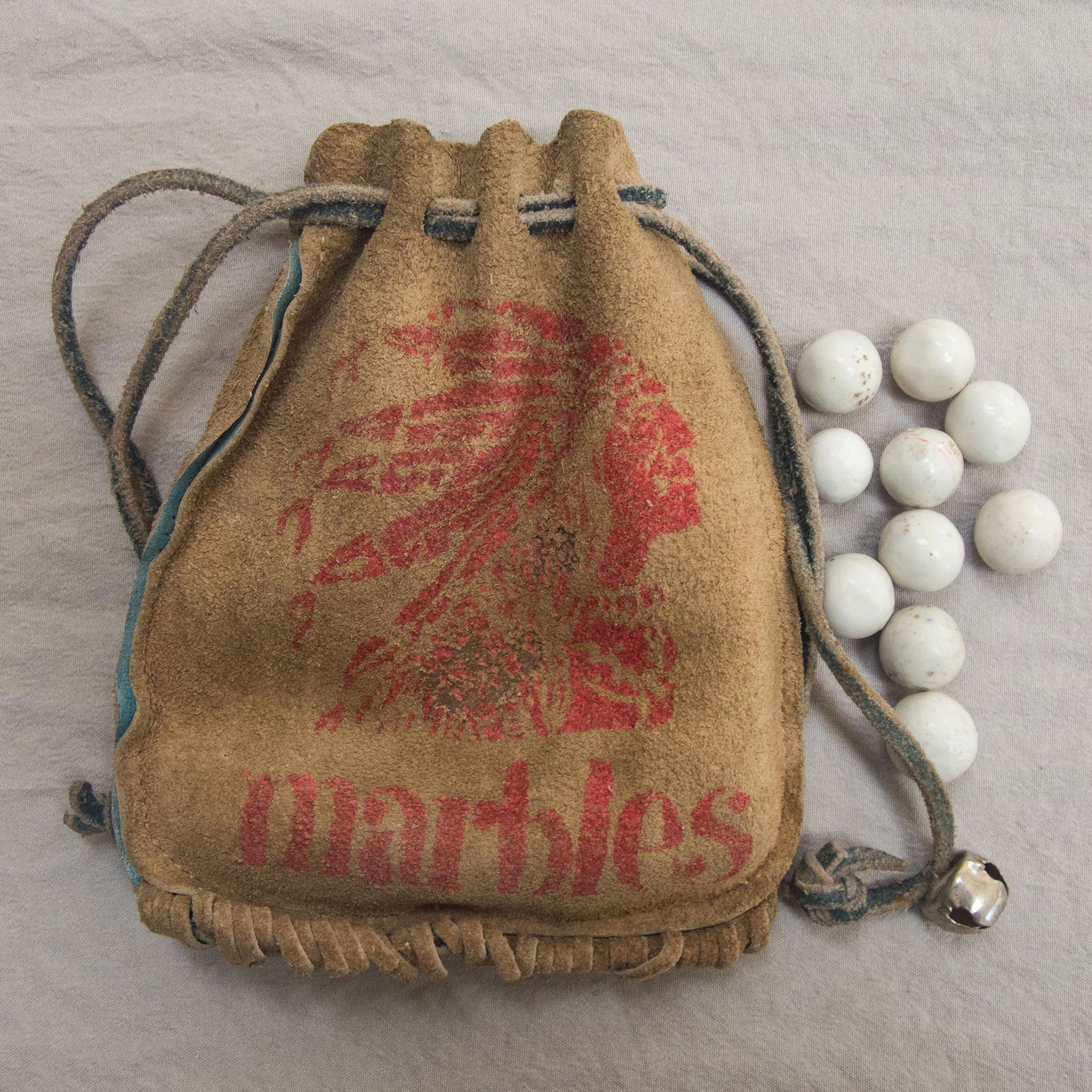 Marbles: NON-GLASS HANDMADE, China. Mint. 10 marbles and pouch. (1 of 3)