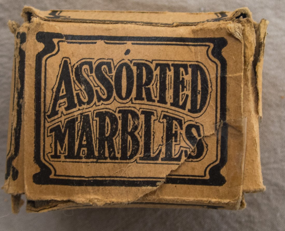 Marbles: NON-GLASS HANDMADE, Original Package. Antique cardboard box (1 of 8)