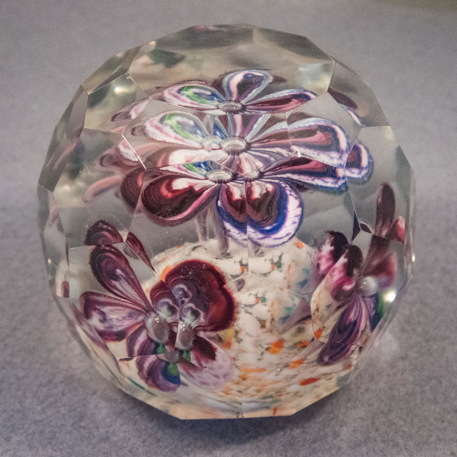 PAPERWEIGHT, Czechoslovakia. Floral. (1 of 8)