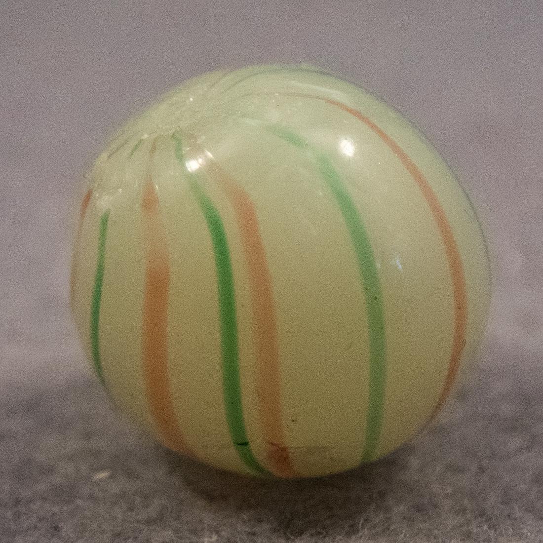 Marbles: OTHER HANDMADE, Clambroth. 11/16". Near Mint(-) (8.7). (1 of 6)