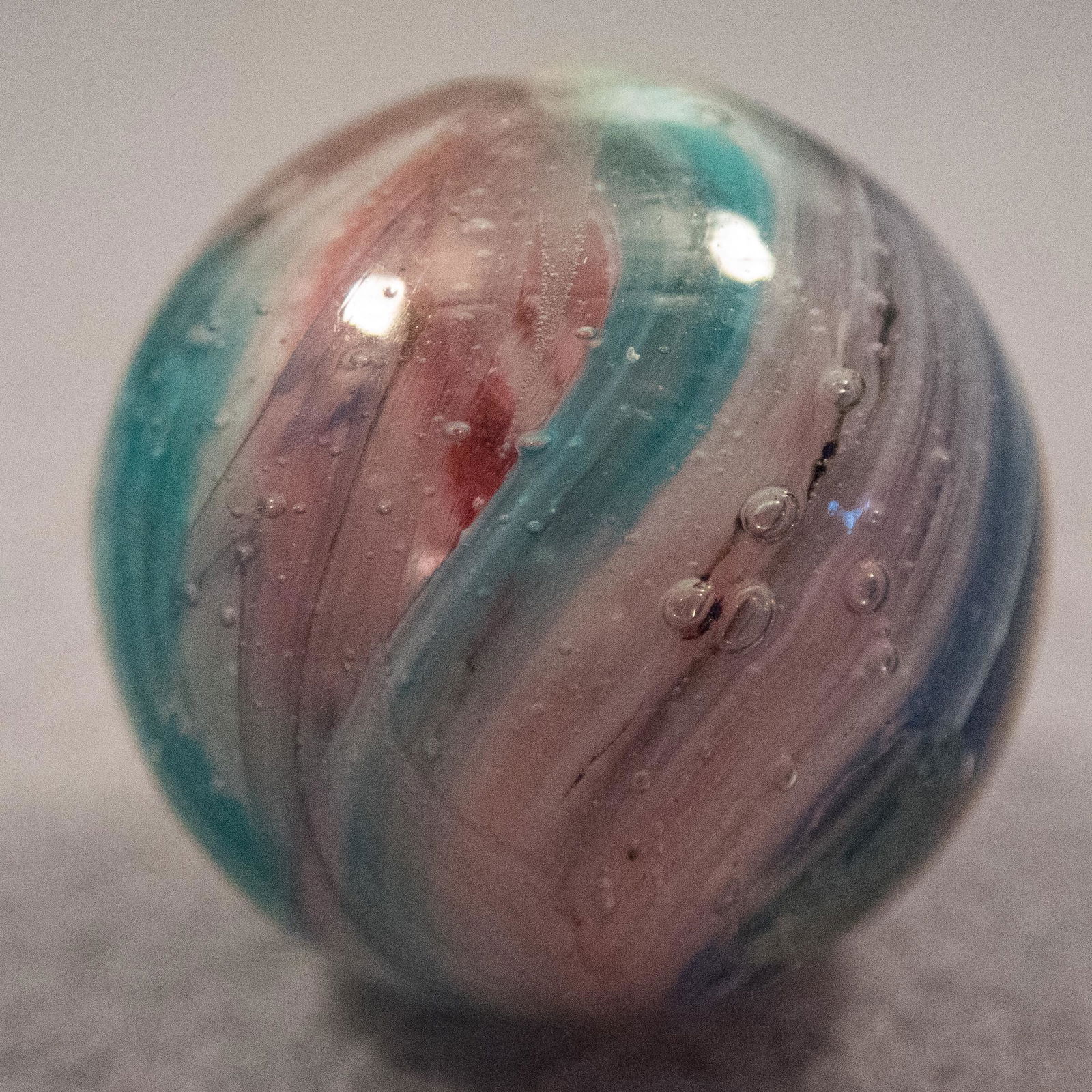 Marbles: END OF DAY, Onionskin. 25/32". Mint(-) (9.2). (1 of 7)