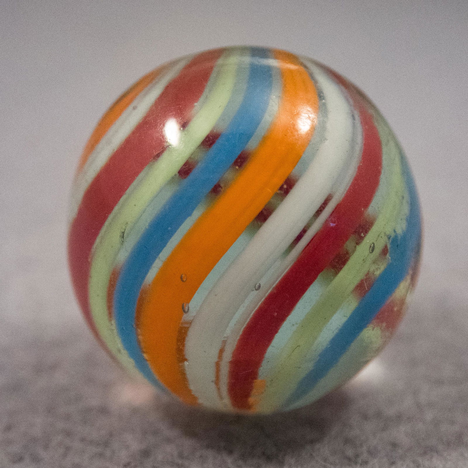 Marbles: SWIRL, Joseph Coat. 7/8". Near Mint(+) (8.8). (1 of 6)