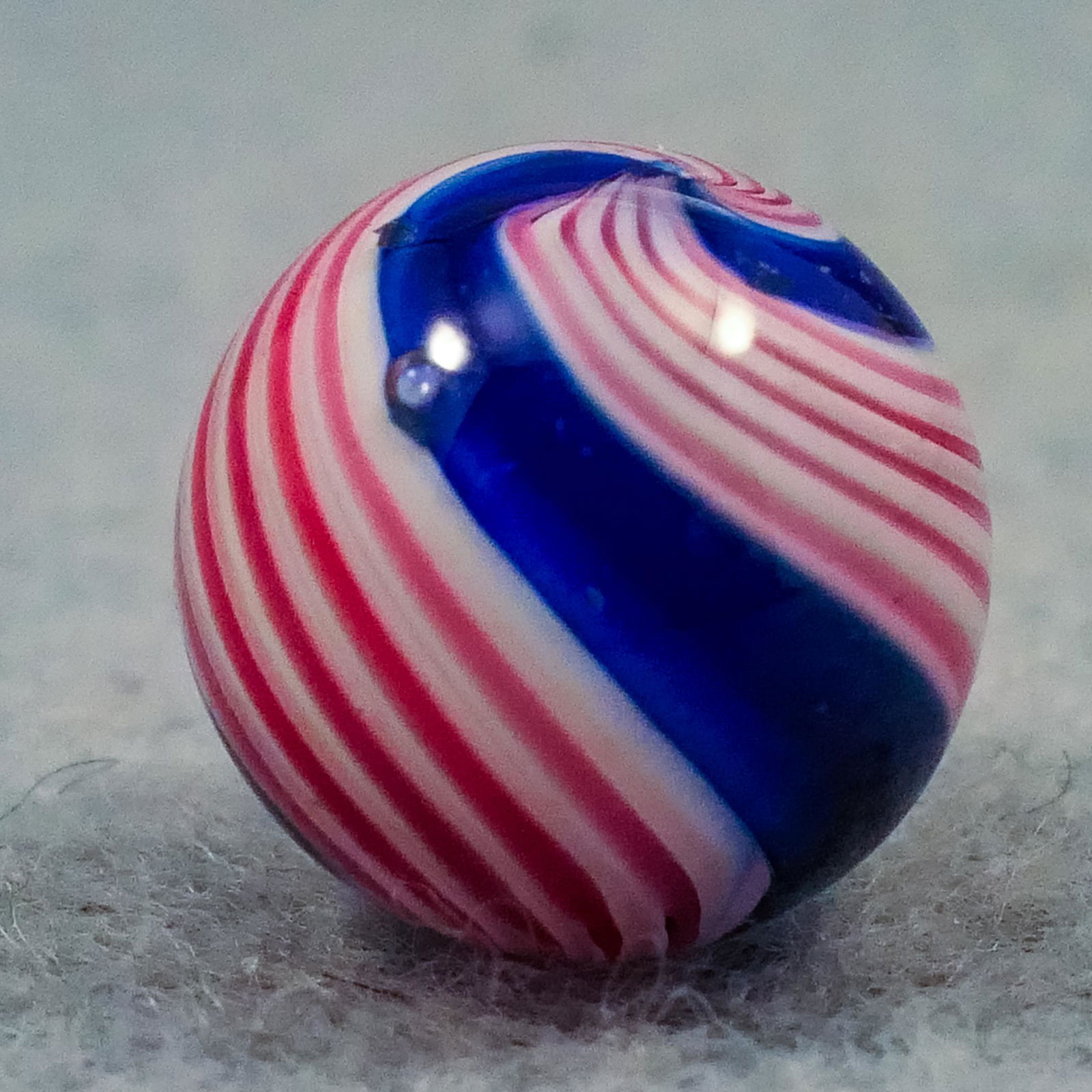 Marbles: CONTEMPORARY HANDMADE, Mark Matthews. 1/2". Mint (9.9). (1 of 7)