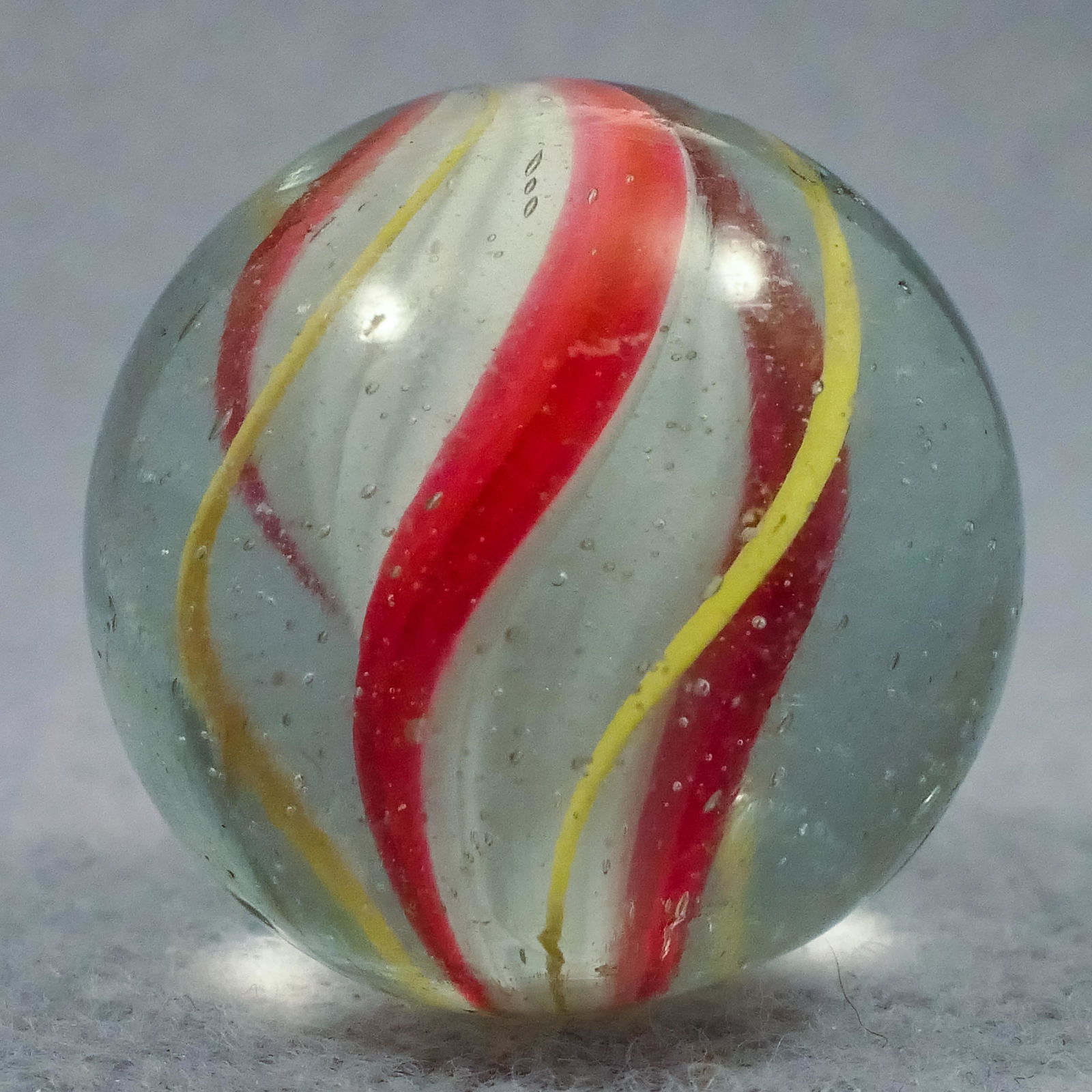 Marbles: SWIRL, Solid Core. 1-1/16". Near Mint (8.6). (1 of 6)