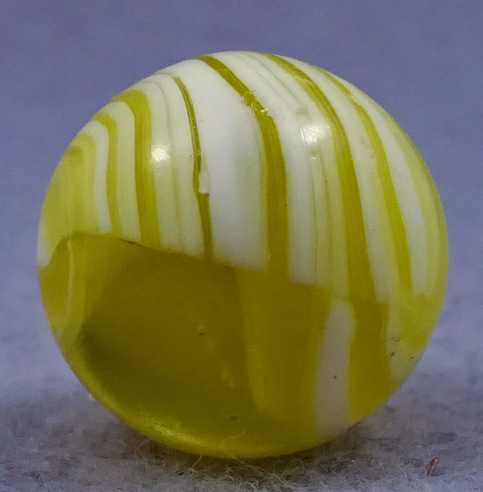 Marbles: CHRISTENSEN AGATE COMPANY, Striped Transparent. 11/16". Near Mint(+) (8.8). (1 of 9)