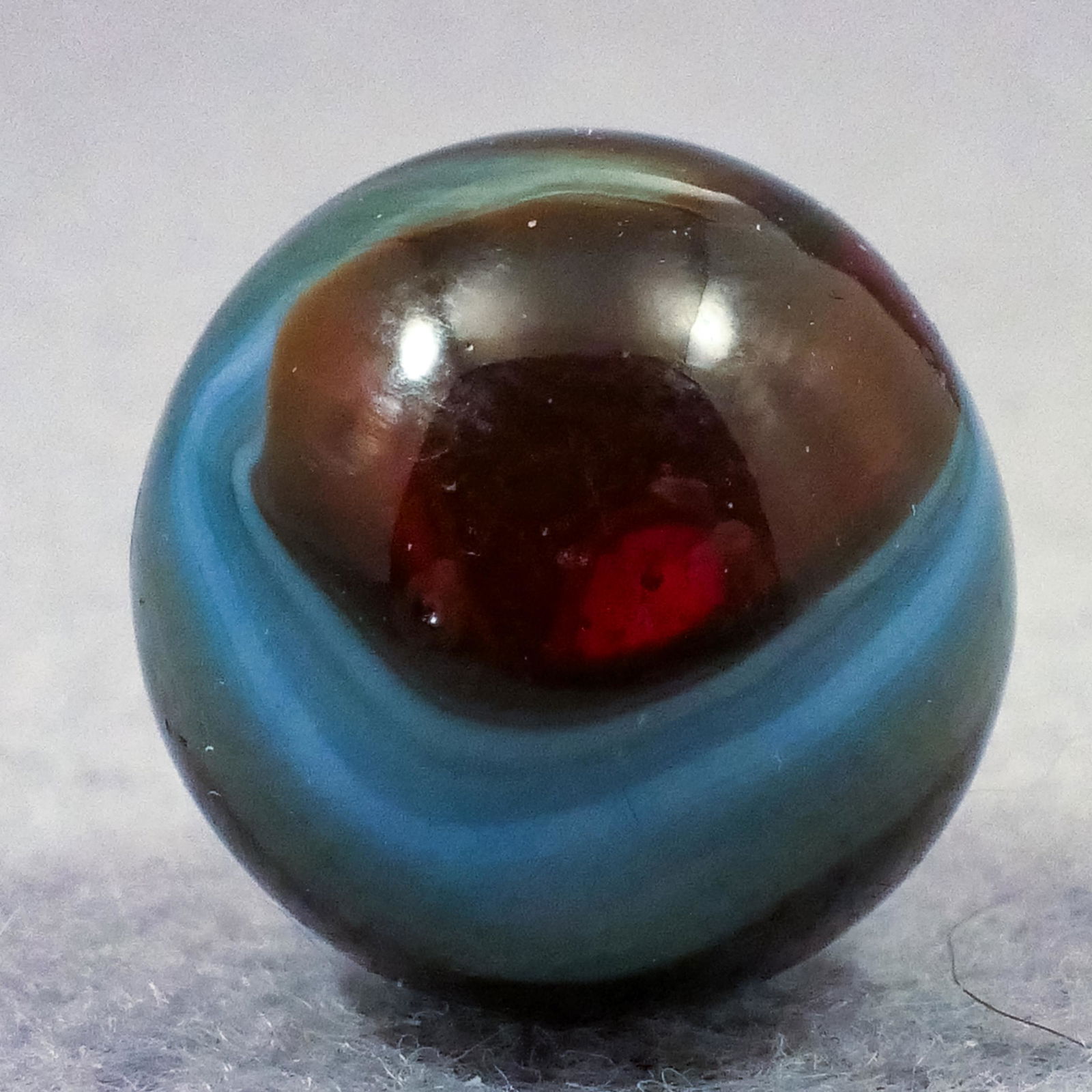 Marbles: AKRO AGATE COMPANY, Corkscrew. 19/32". Mint(-) (9.2). (1 of 6)
