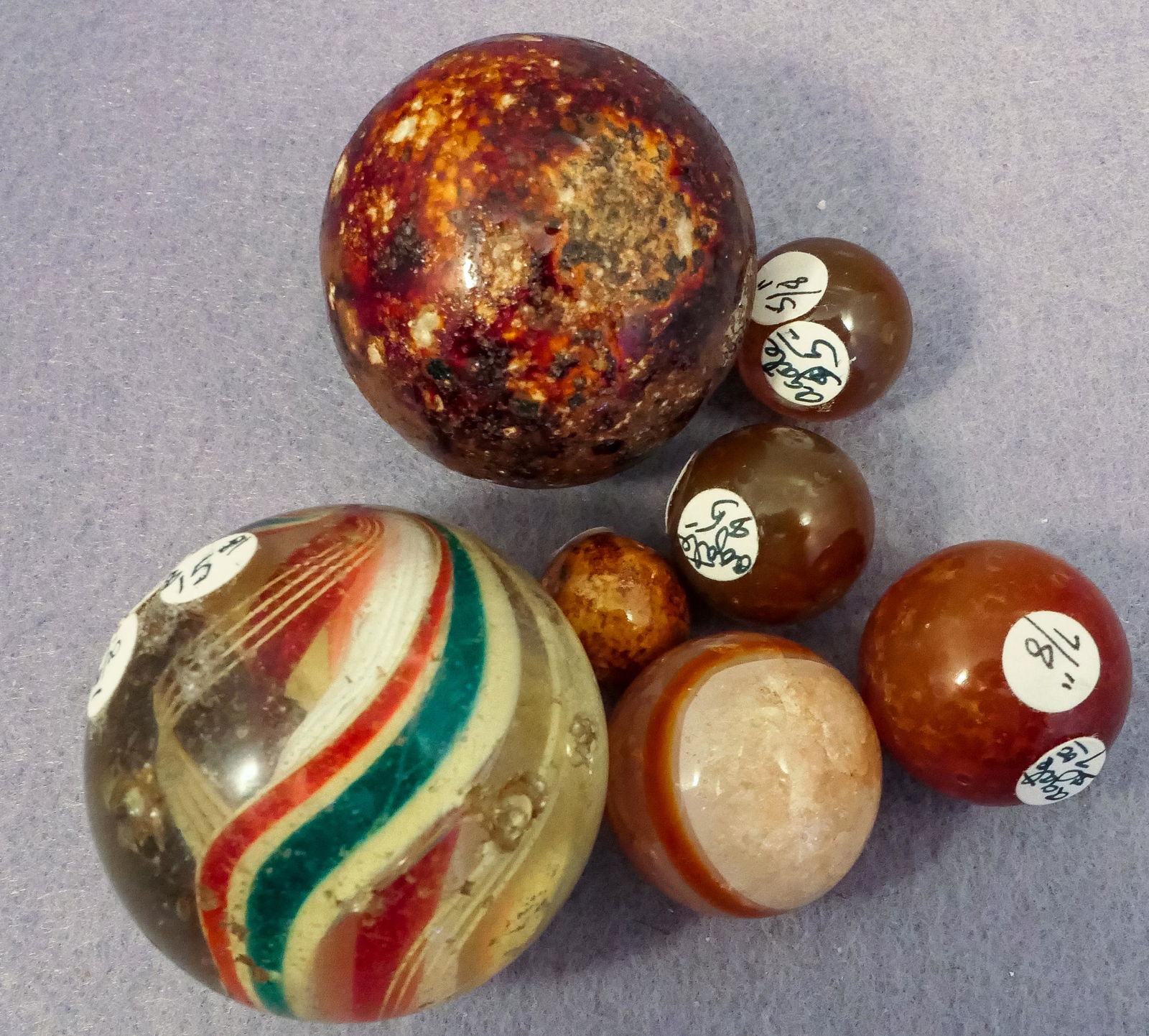 Marbles: ASSORTED HANDMADE. 7 marbles. (1 of 2)
