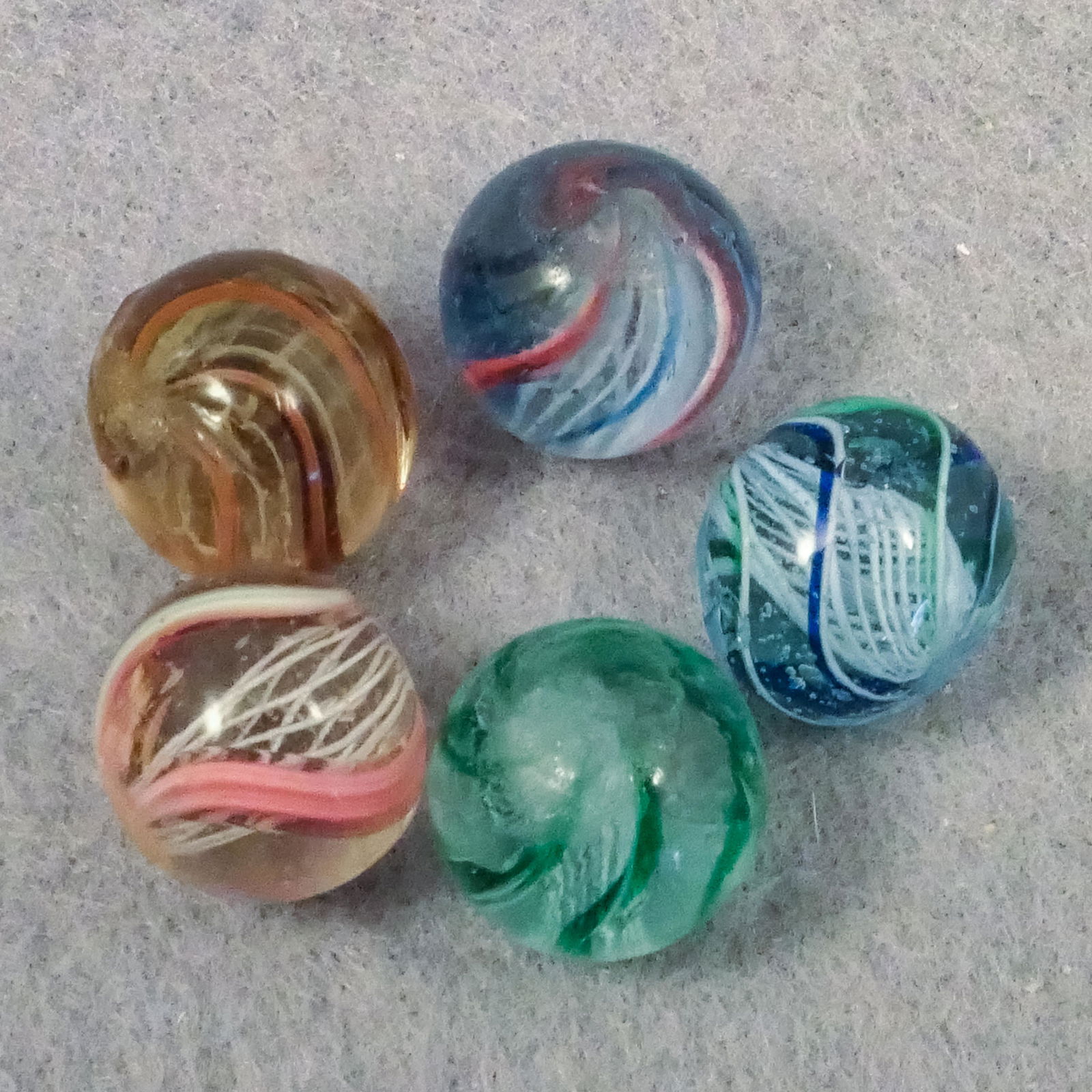 Marbles: SWIRL, Latticinio Core. 5 marbles. (1 of 5)
