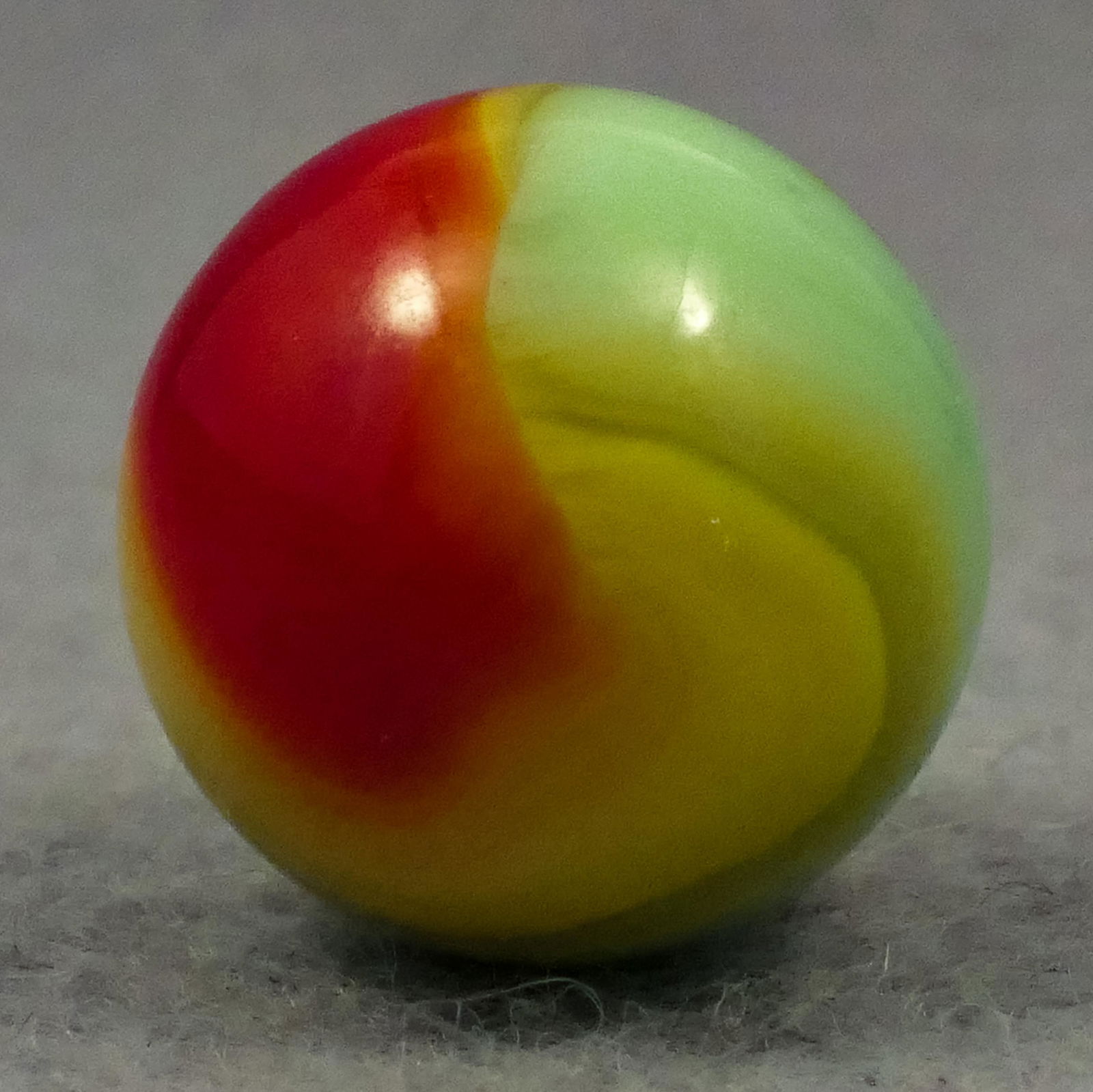 Marbles: AKRO AGATE COMPANY, Corkscrew. 21/32". Mint (9.9). (1 of 5)