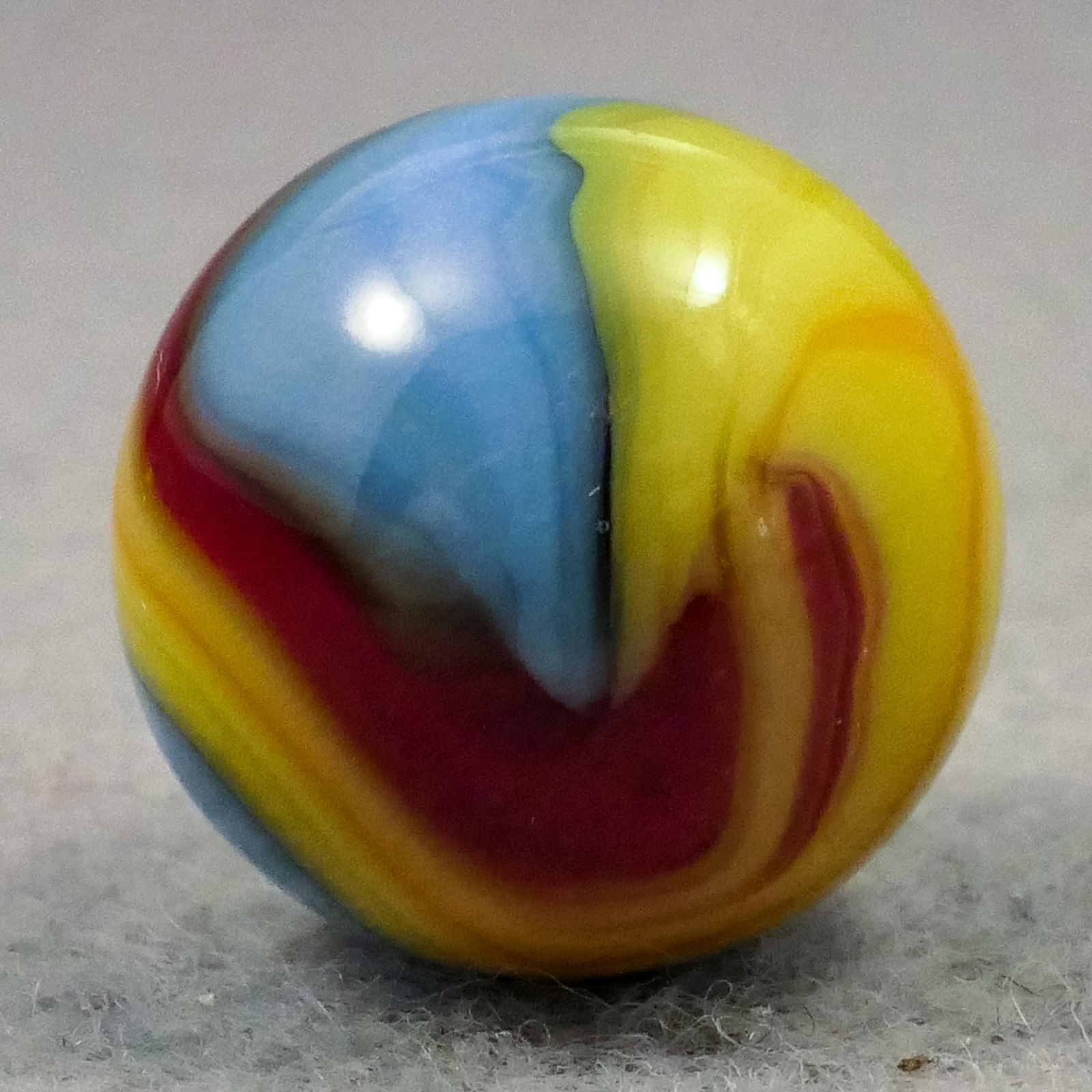 Marbles: AKRO AGATE COMPANY, Corkscrew. 21/32". Mint (9.9). (1 of 6)