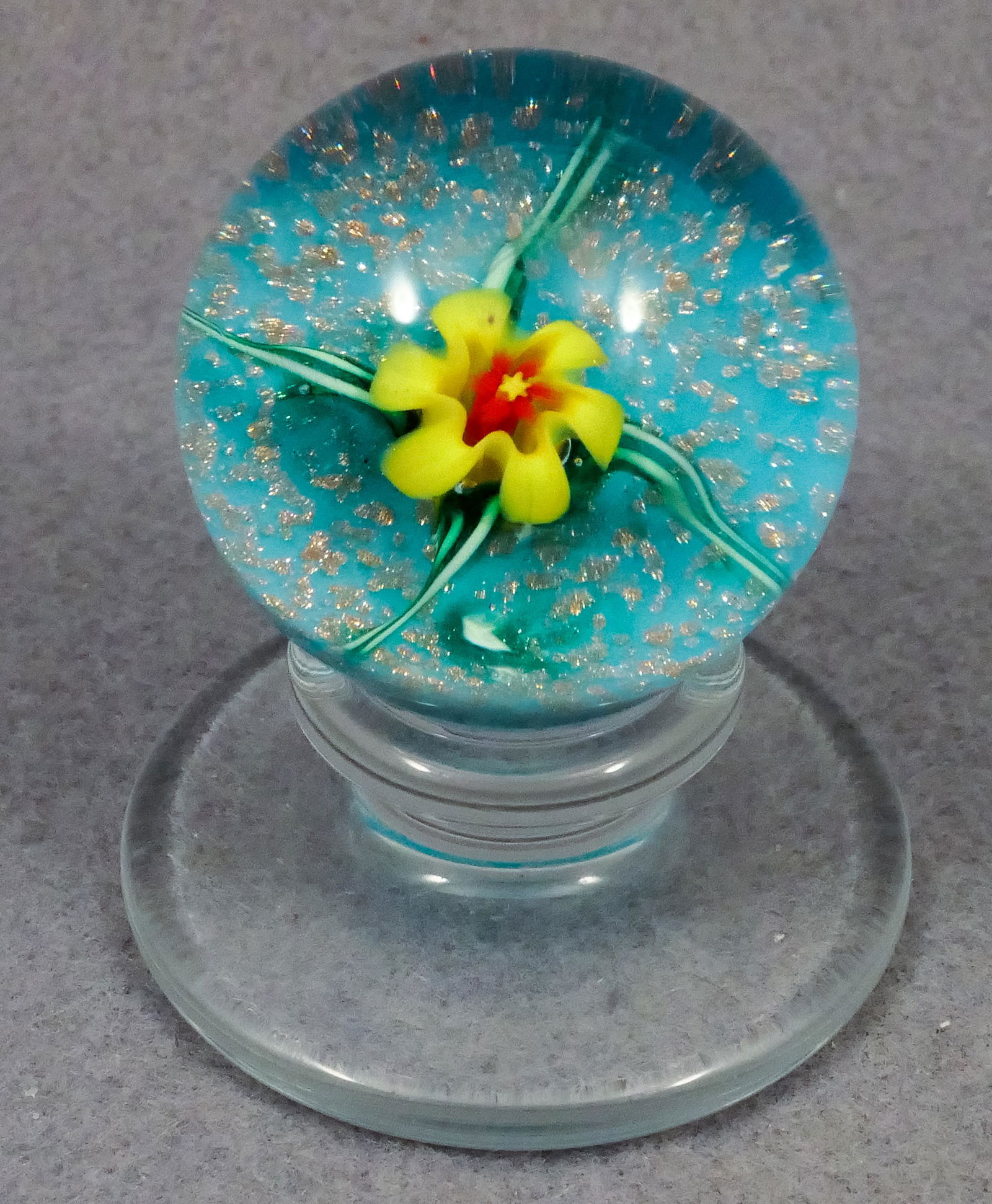 PAPERWEIGHT, Charles Kaziun, Jr. Tiger Lily Pedestal. Mint (9.9). (1 of 8)