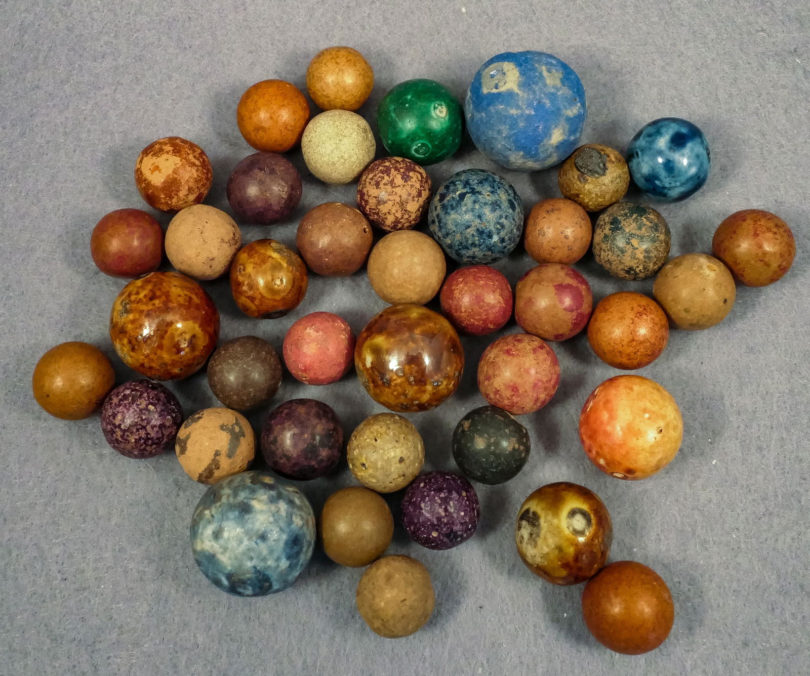 Marbles: NON-GLASS HANDMADE, Assorted. 40 Marbles. (1 of 2)