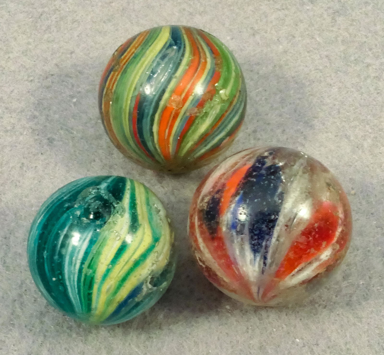 Marbles: END OF DAY, Onionskin. 3 marbles. (1 of 2)