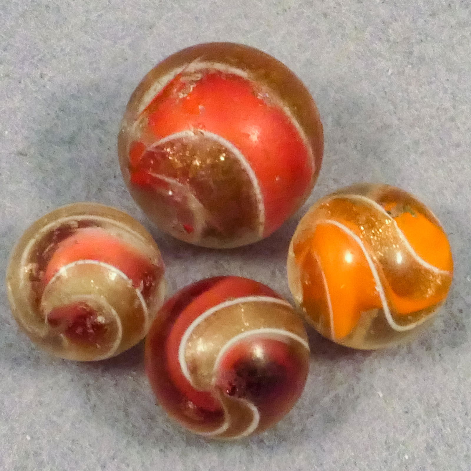 Marbles: LUTZ, Ribbon. 4 marbles. (1 of 2)