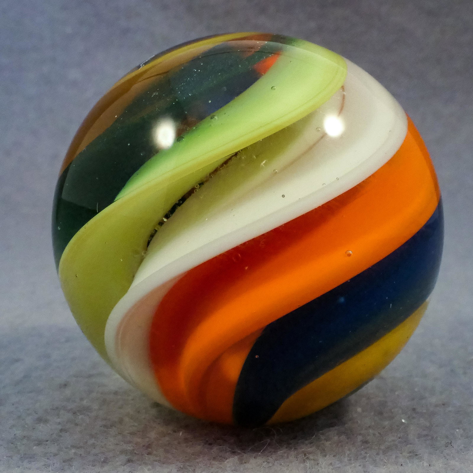 Marbles: CONTEMPORARY HANDMADE, Rick Davis. Swirl. 1-7/16". Mint (9.9).: CONTEMPORARY HANDMADE, Rick Davis. Vaned swirl. Signed "Rick Davis 2007". Provenance: ex-collection Catherine Kortvely 1-7/16". Mint (9.9).