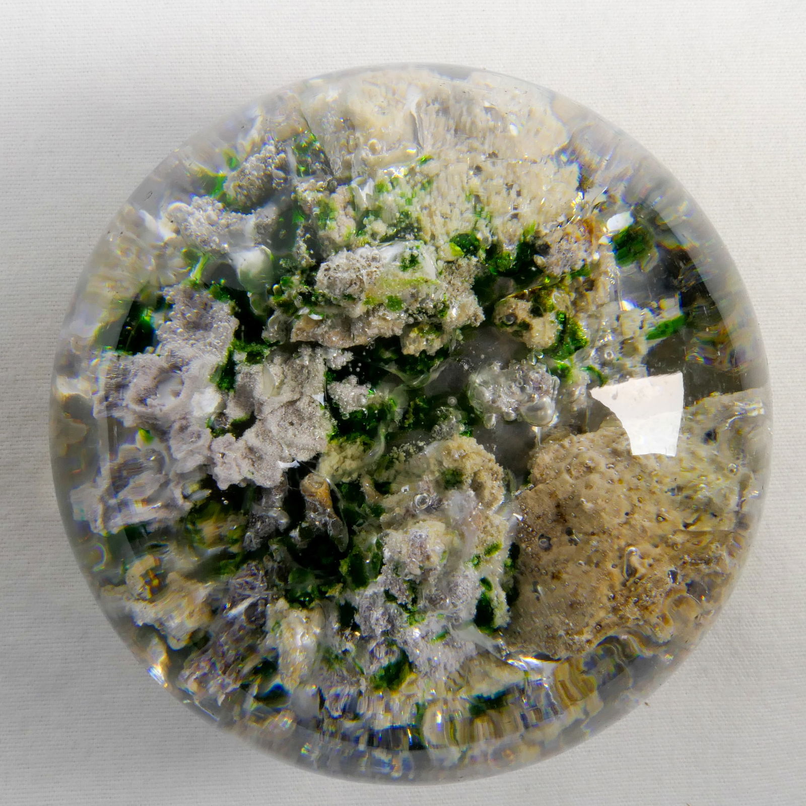 PAPERWEIGHT: BACCARAT. Antique. Sand Dune / Mountains of the Moon (1 of 6)