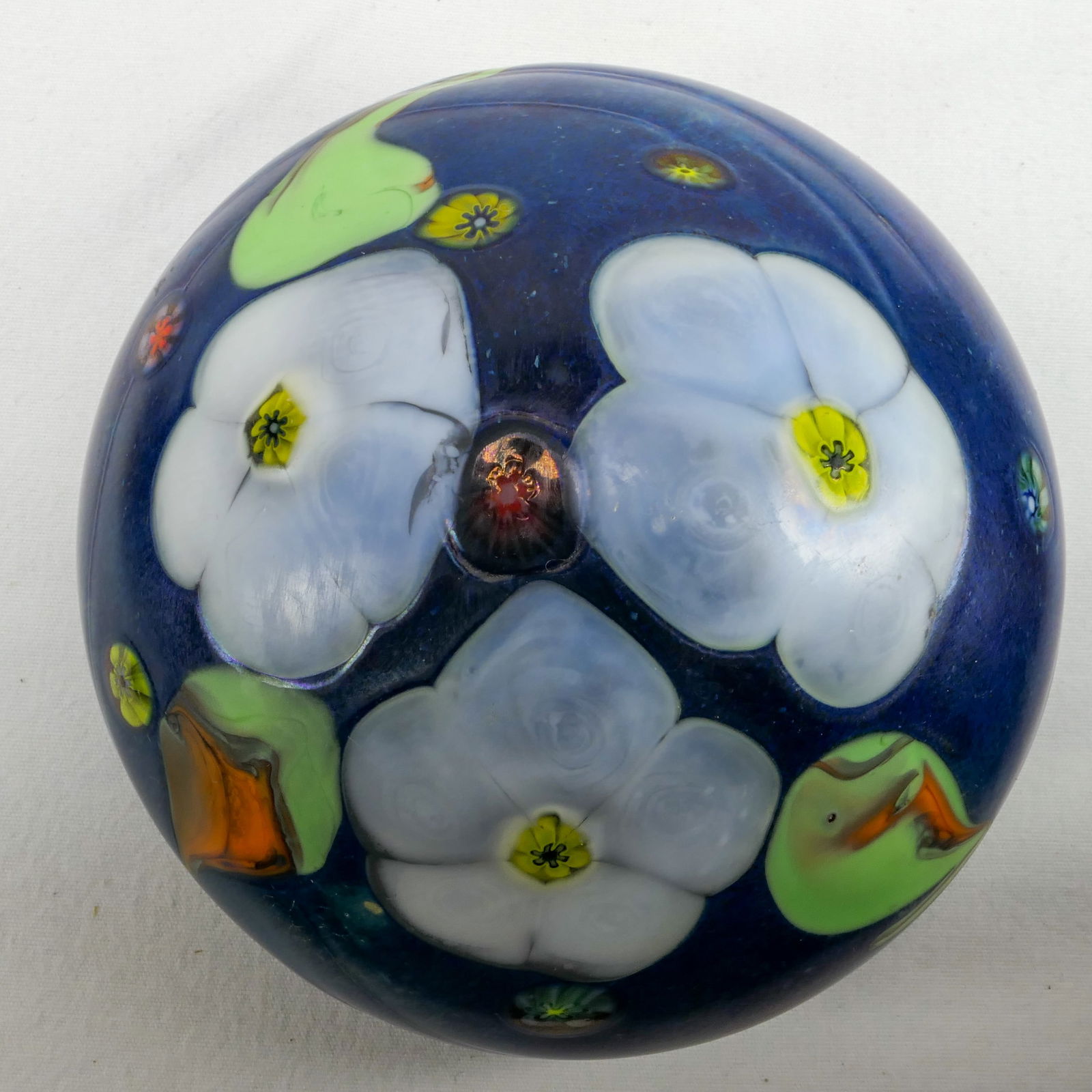PAPERWEIGHT: ODYSSEY ART GLASS STUDIO, Tom Michael. 2015. Flowers. (1 of 8)