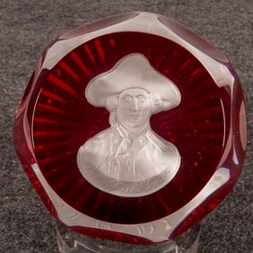 PAPERWEIGHT, Crystal d'Albret. John Paul Jones.