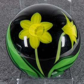 PAPERWEIGHT, Orient & Flume. Daffodils. Sillars.