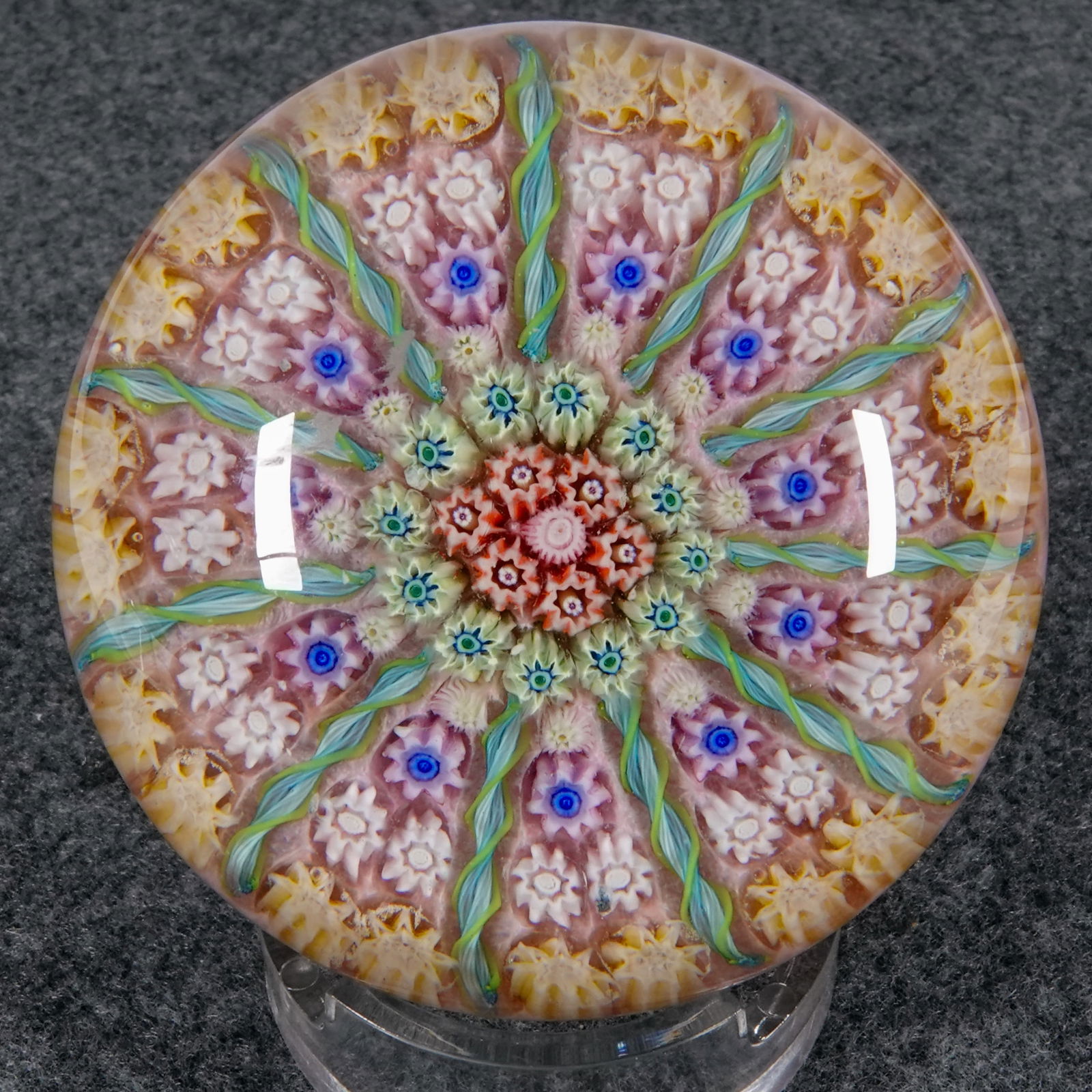 PAPERWEIGHT, Perthshire Paperweights. General Line. (1 of 6)