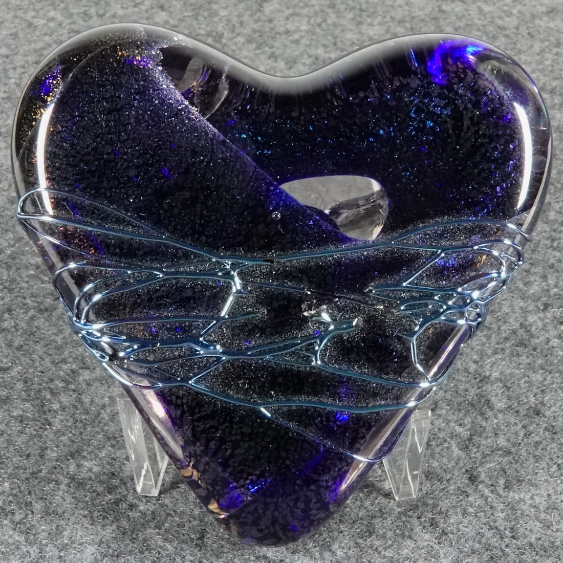 PAPERWEIGHT, David Salazar. Heart. (1 of 6)