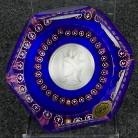 PAPERWEIGHT, St. Louis. Statue of Liberty.