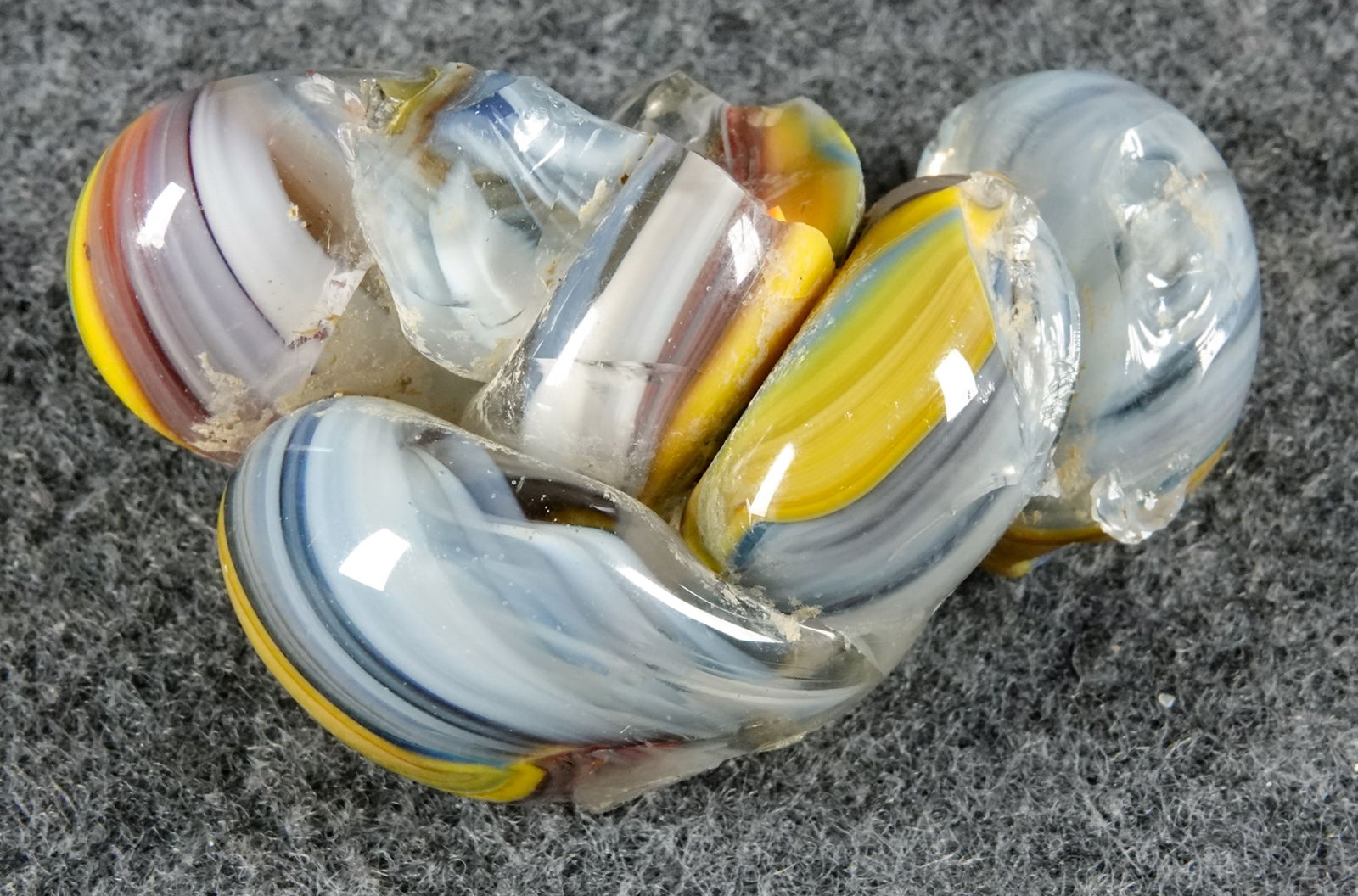 AKRO AGATE COMPANY, Cullet. Sparkler. (1 of 3)