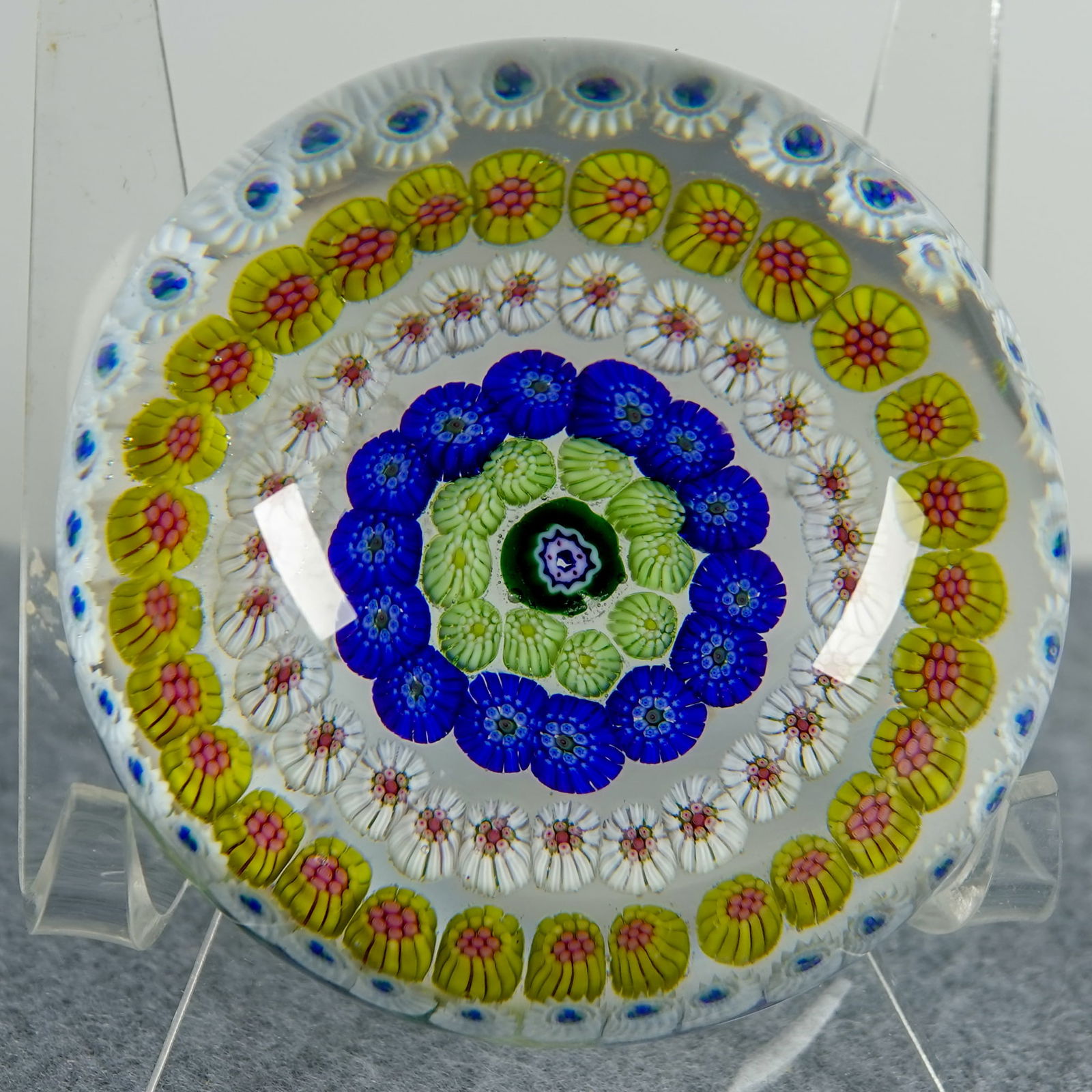 PAPERWEIGHT, Baccarat. Antique. (1 of 7)