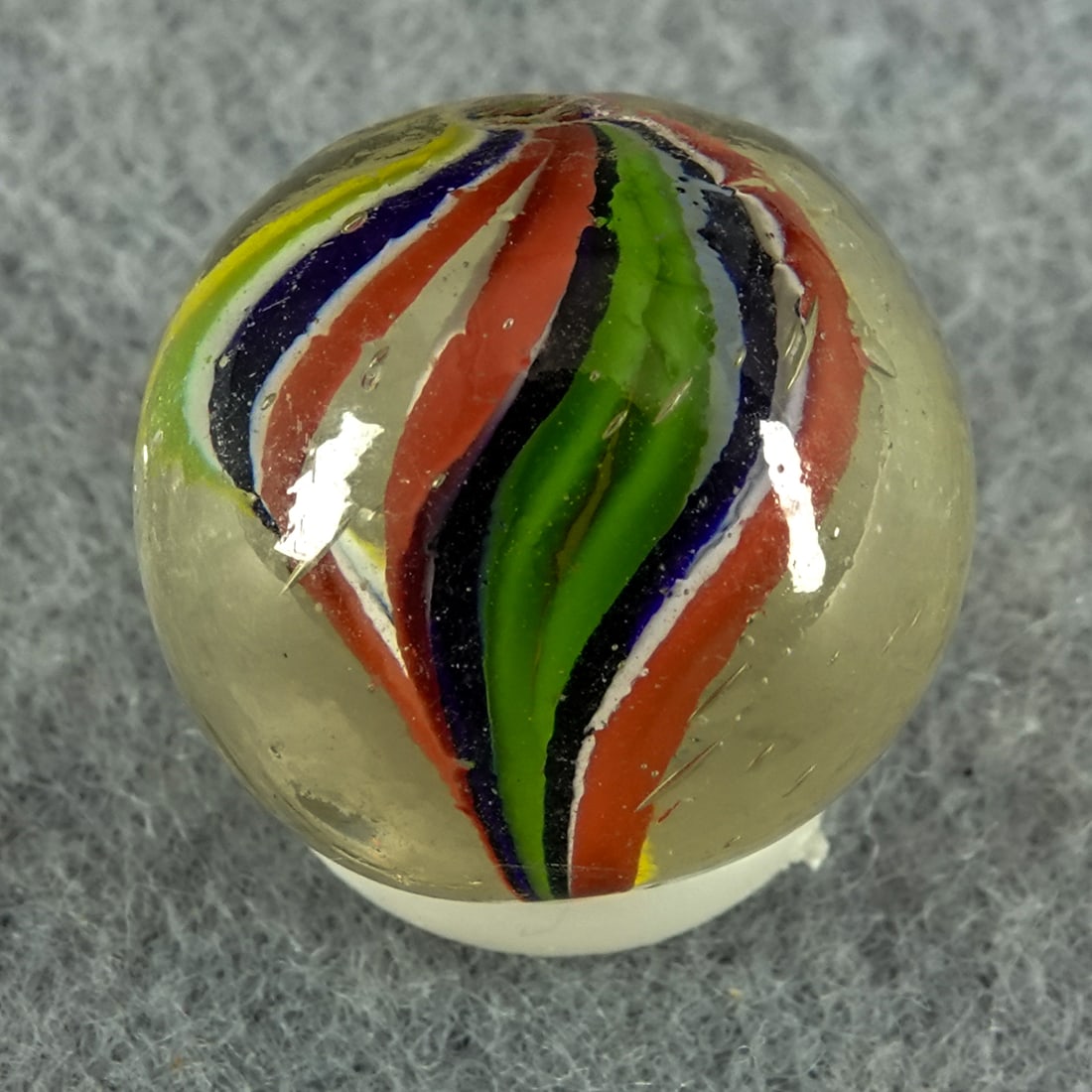 SWIRL, Solid Core. 21/32". Mint (9.9). (1 of 6)