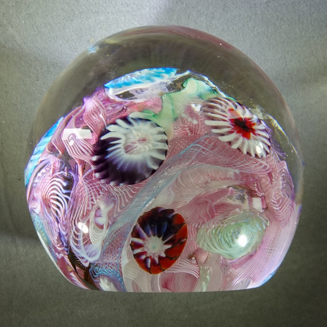 PAPERWEIGHT, Schneider Studio. - 4
